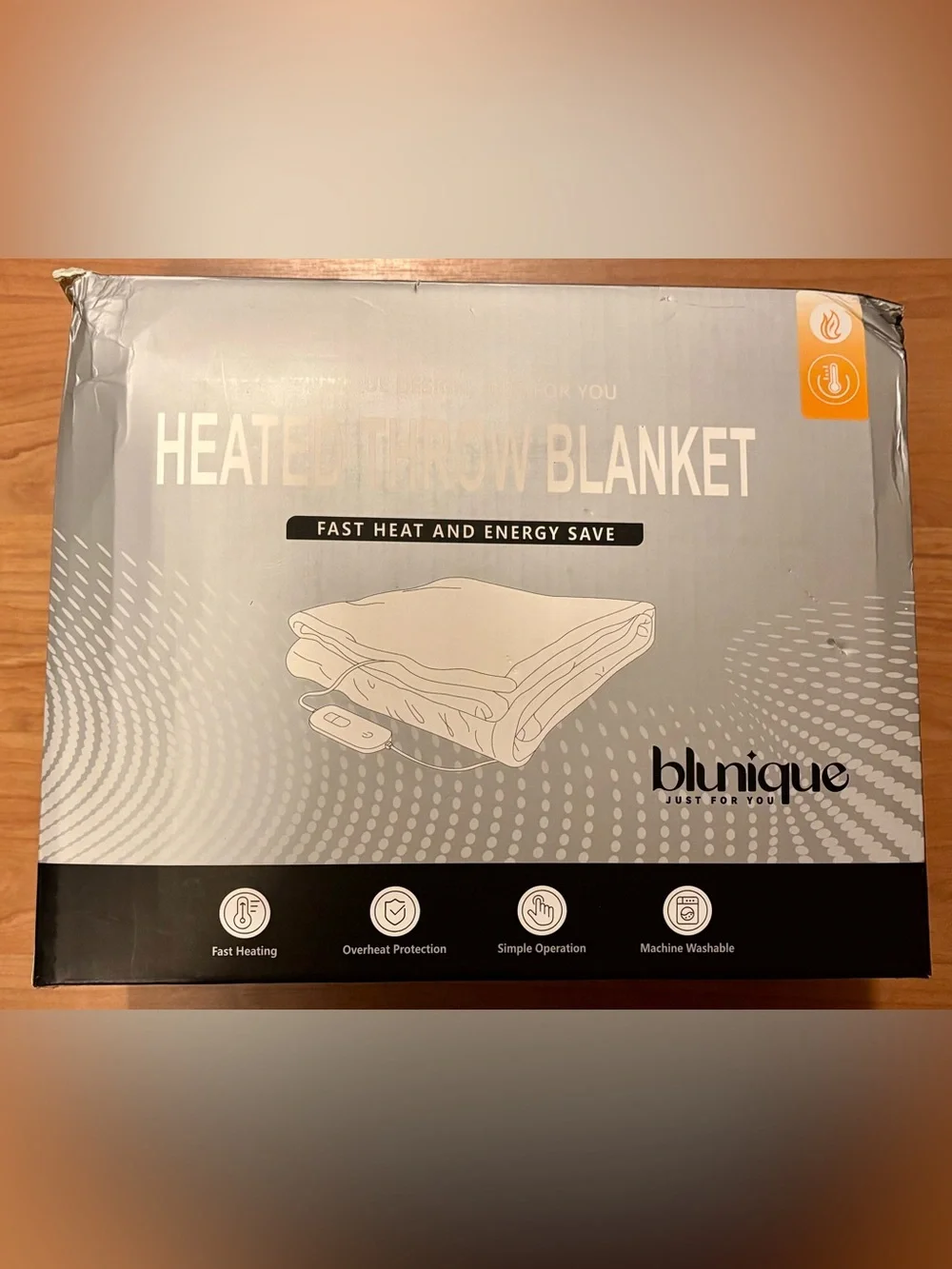 blunique Heated Throw Blanket - Fast Heat, Machine Washable - unsure of color.